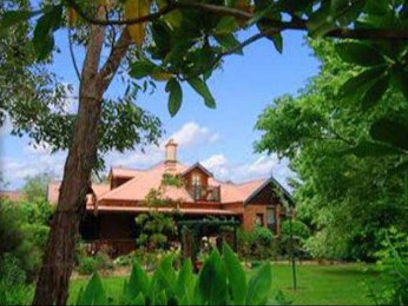 Storey Grange Springwood Exterior photo